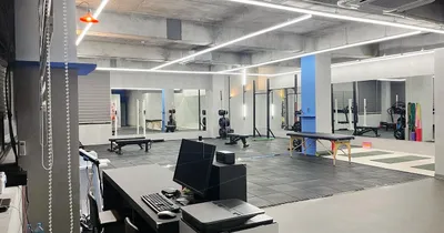 트랜디하고 빈티지한 헬스장디자인
