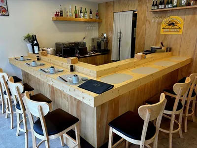 소하동 이자카야 인테리어