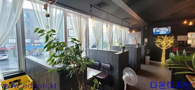 블랙&화이트 개인카페..
