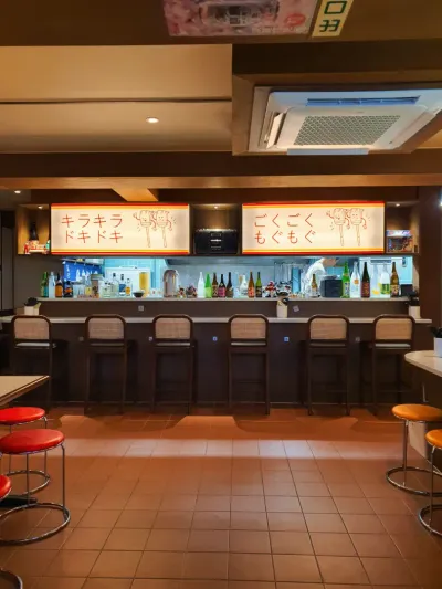 키치한 성수동 이자카야 인테리어